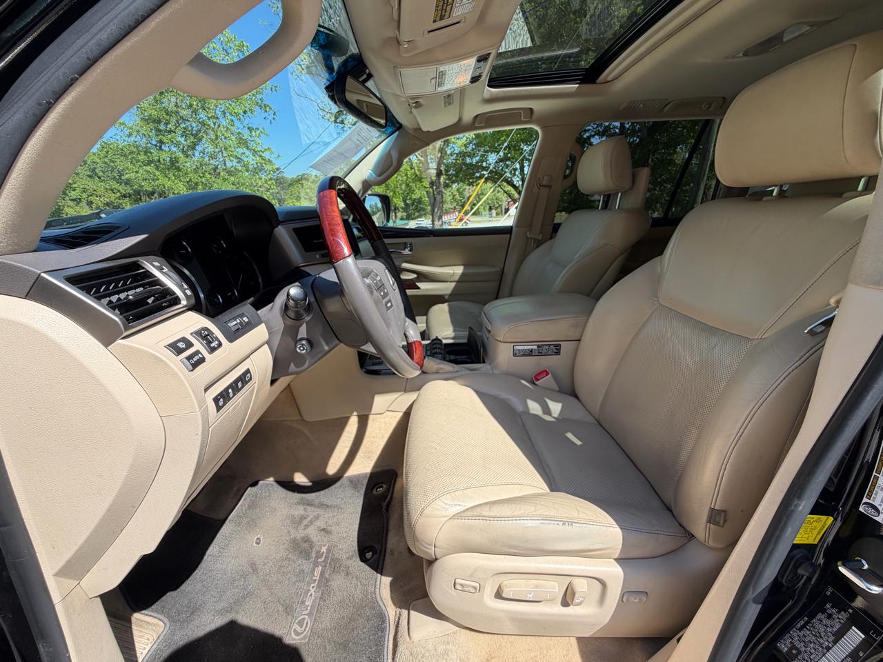 Lexus LX 570 Sport Utility 2013