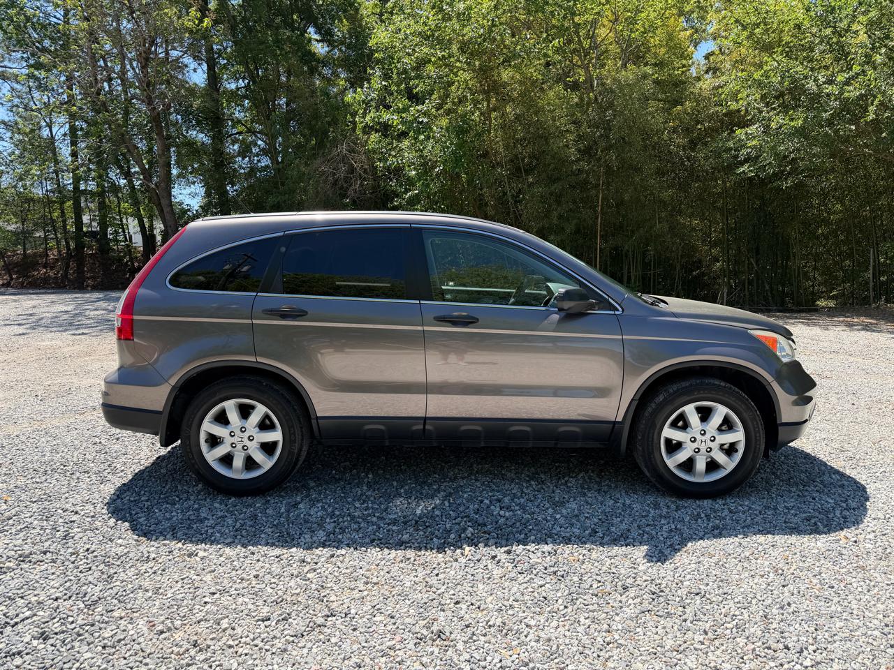 Honda CR-V SE 2WD 5-Speed AT 2011