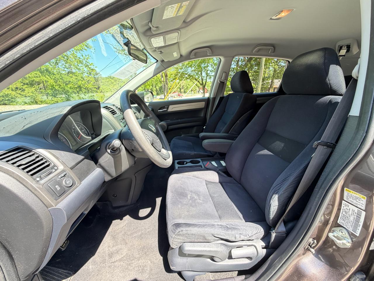 Honda CR-V SE 2WD 5-Speed AT 2011
