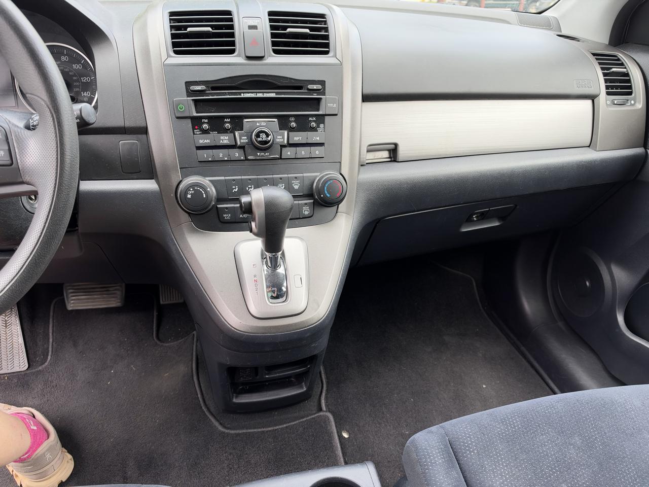 2011 Honda CR-V SE - Photo 30