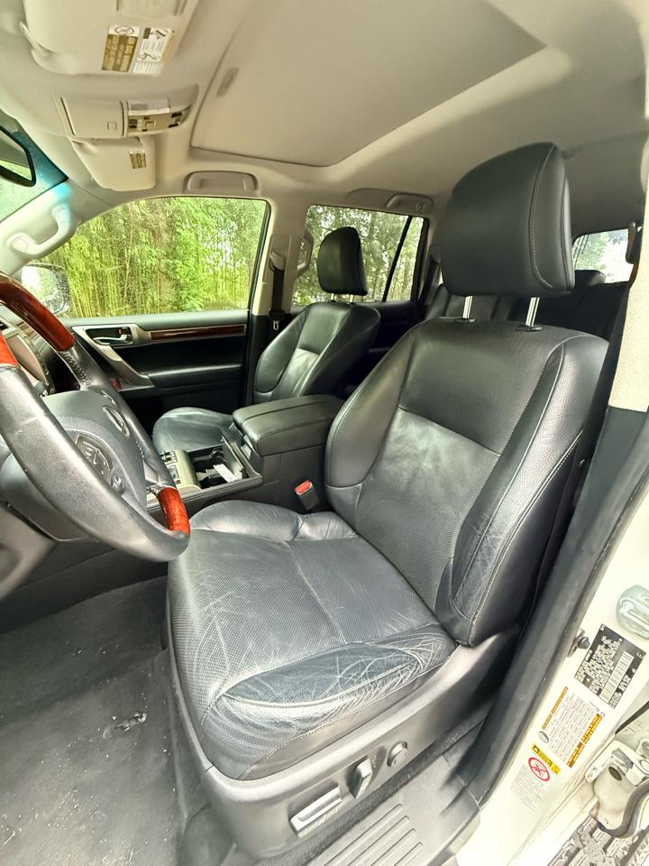 Lexus GX 460 Sport Utility 2013