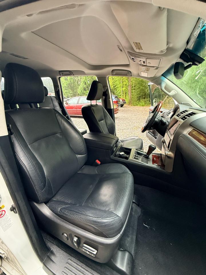 Lexus GX 460 Sport Utility 2013