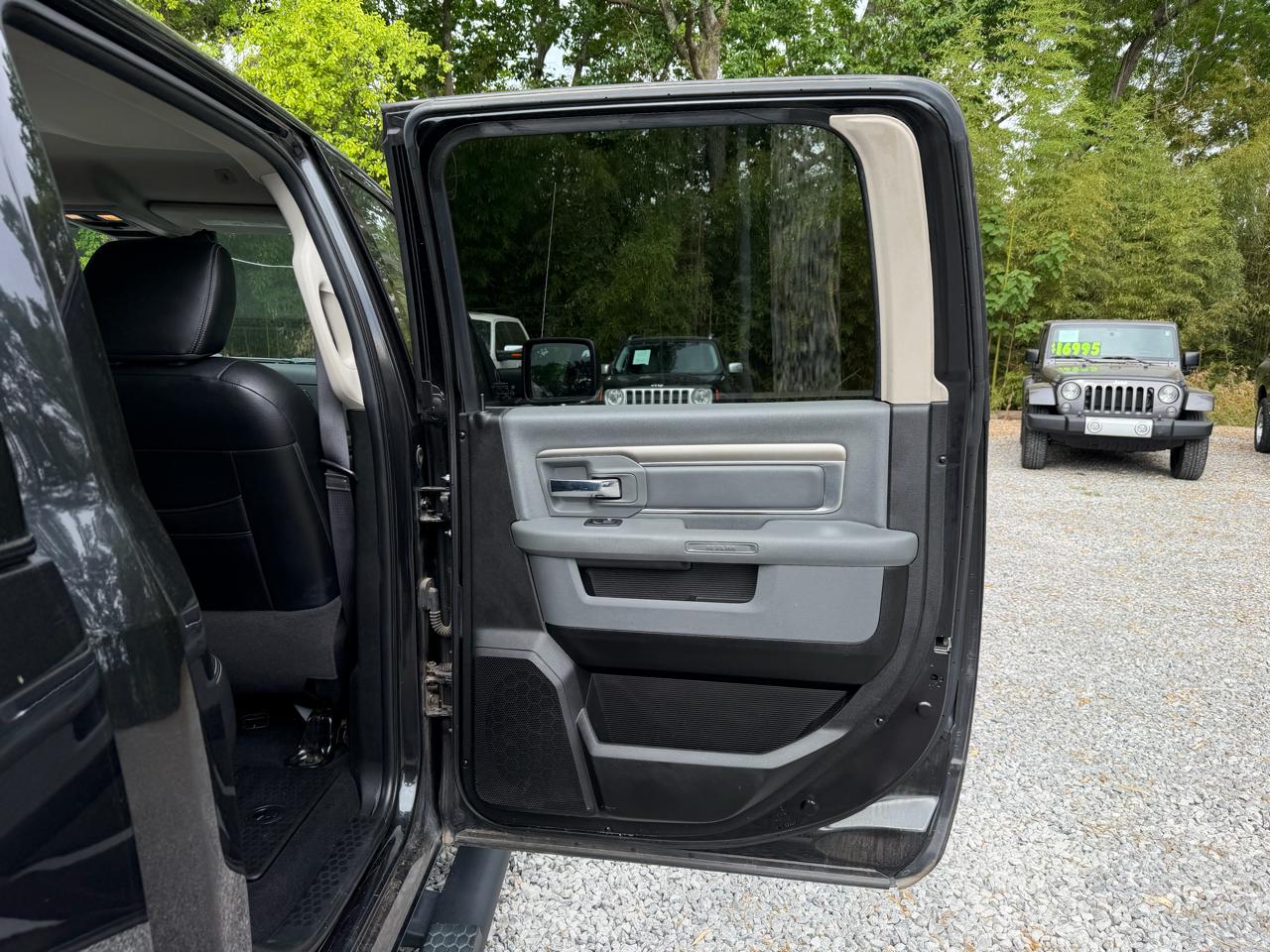 RAM 1500 Big Horn Crew Cab LB 2WD 2018