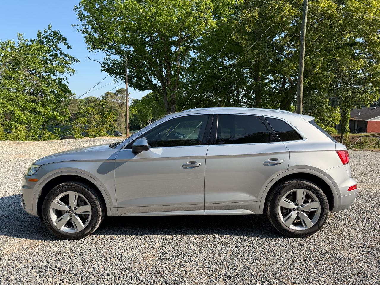 Audi Q5 2.0T Premium Plus quattro 2019