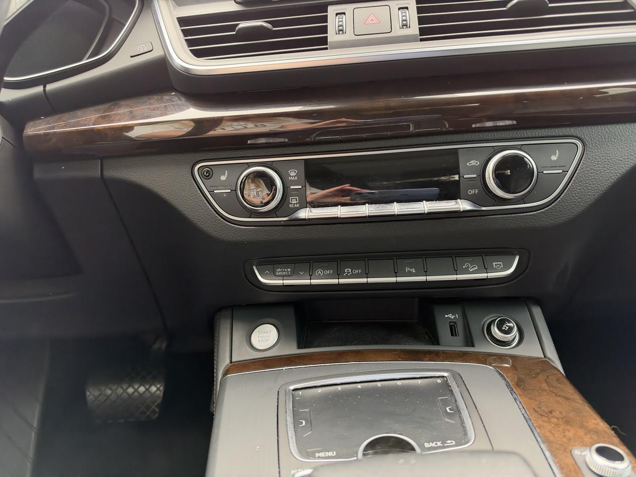 Audi Q5 2.0T Premium Plus quattro 2019