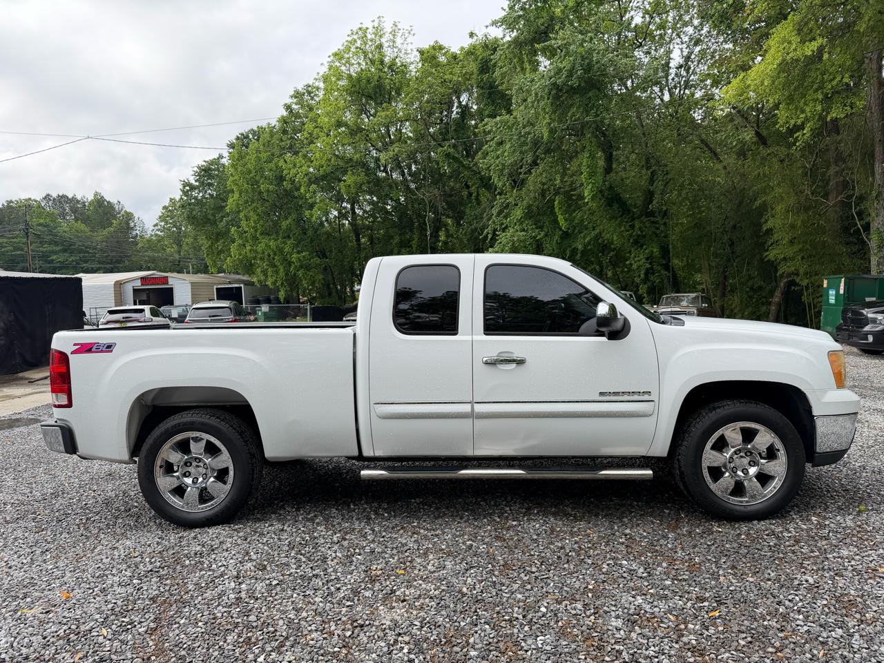 2011 GMC Sierra 2WD Extended Cab SLE LWB's photo