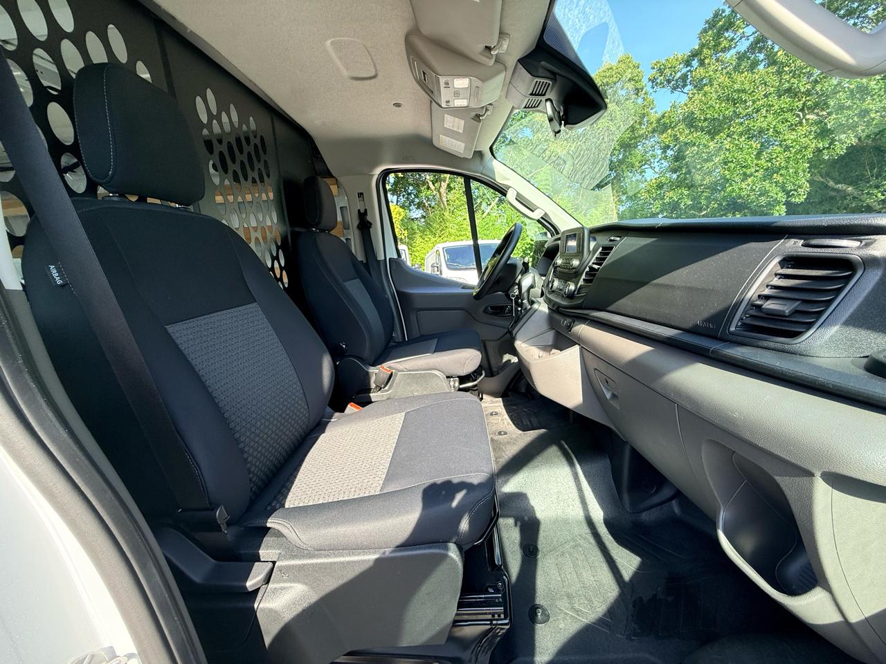 Ford Transit 250 Van 2025