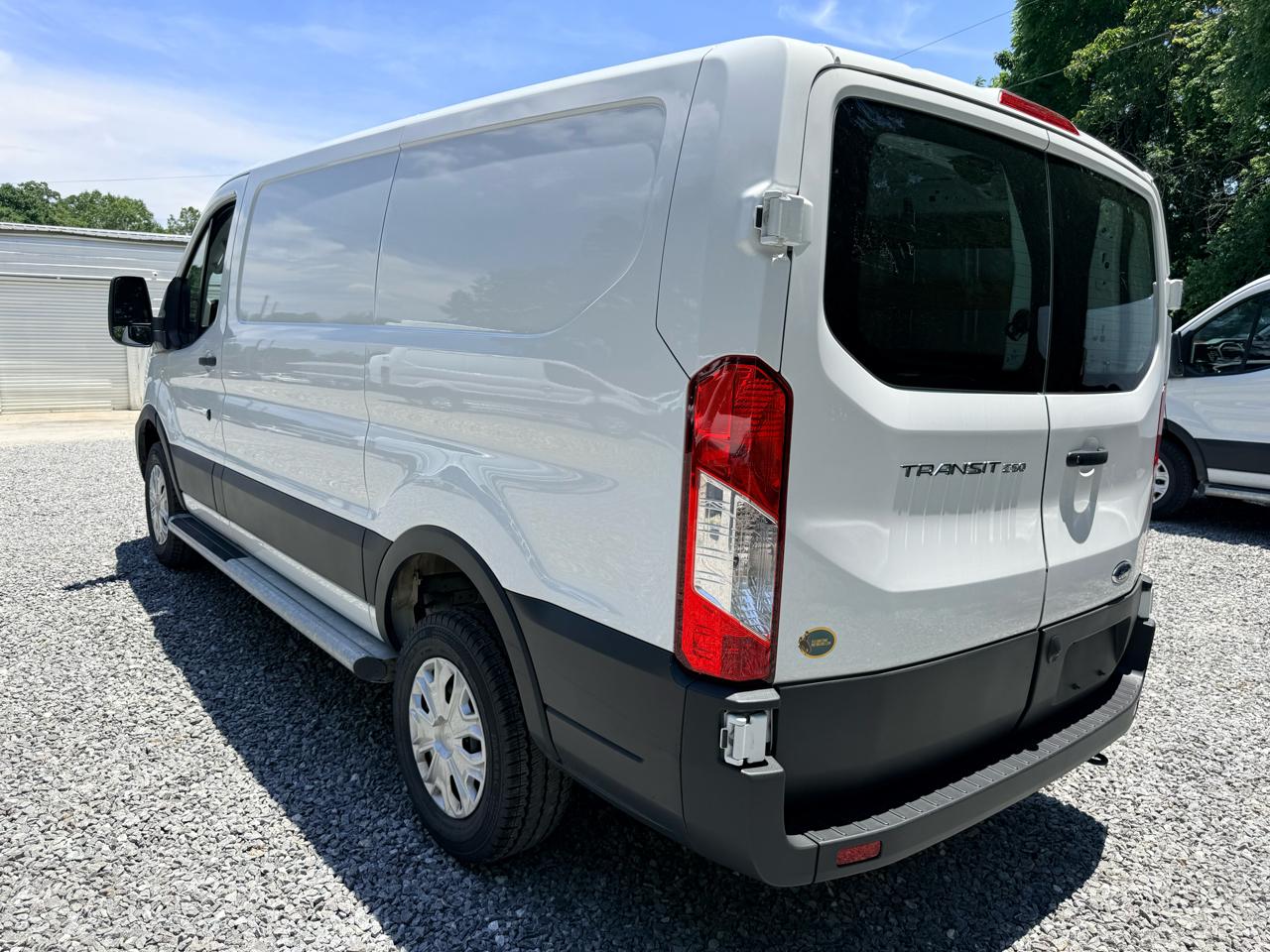 Ford Transit 250 Van 2025