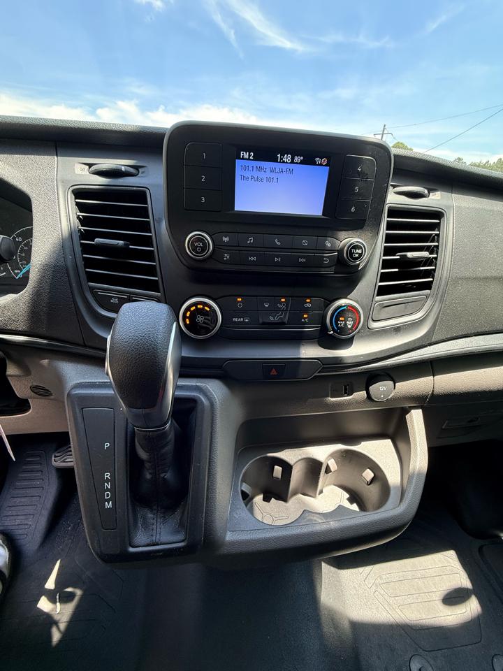 Ford Transit 250 Van 2025