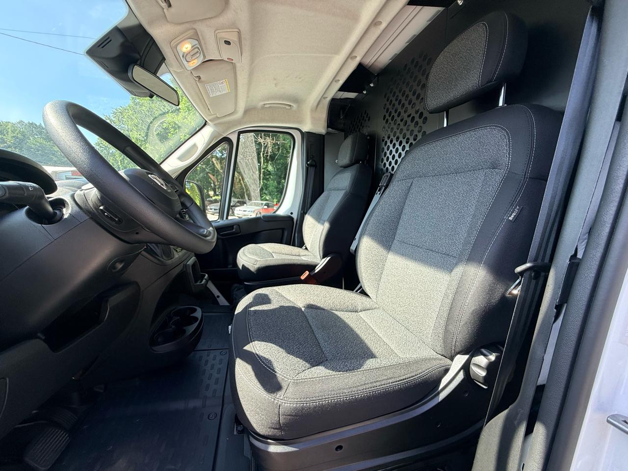 RAM Promaster 2500 Low Roof 2025