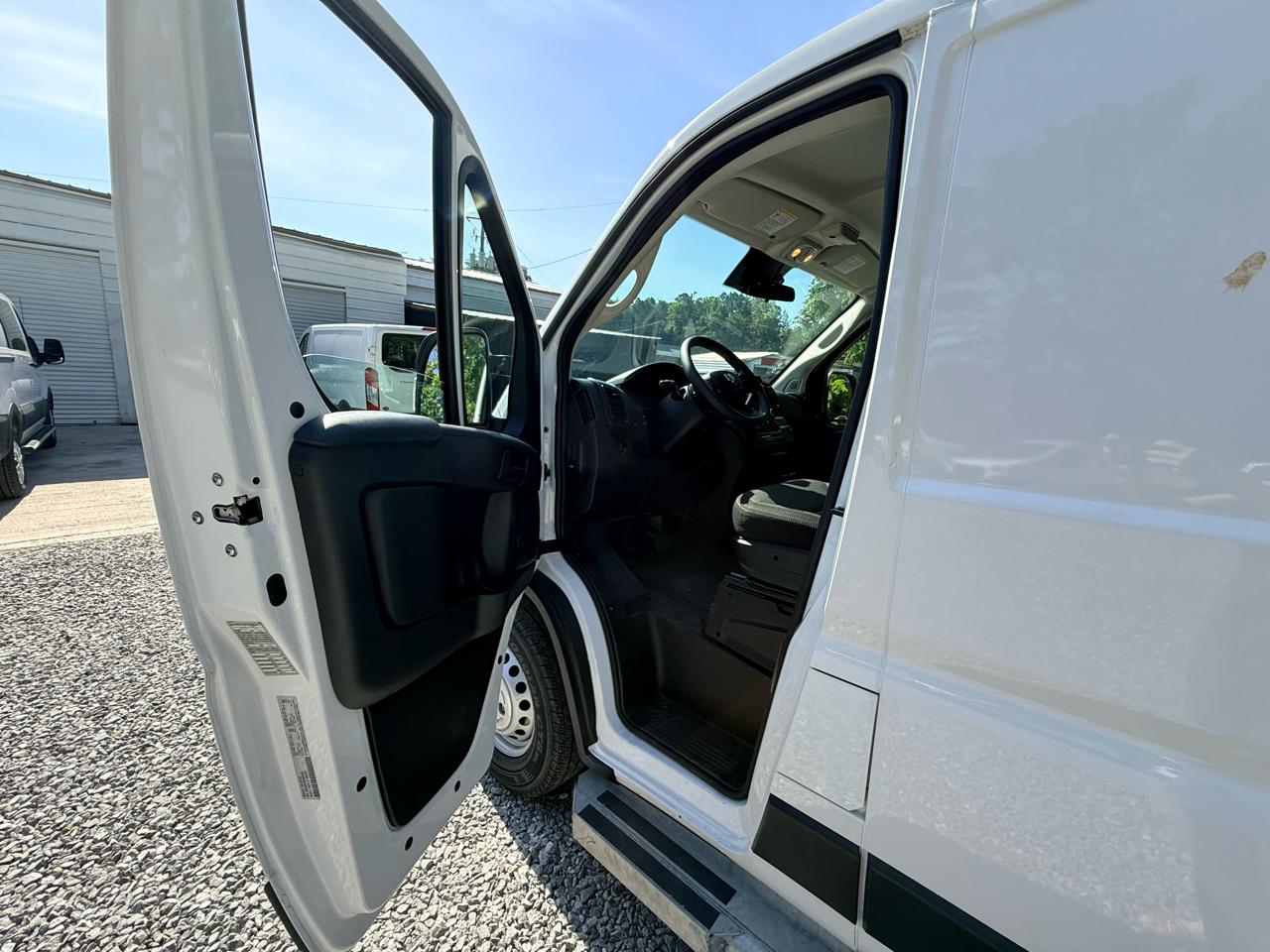 RAM Promaster 2500 Low Roof 2025