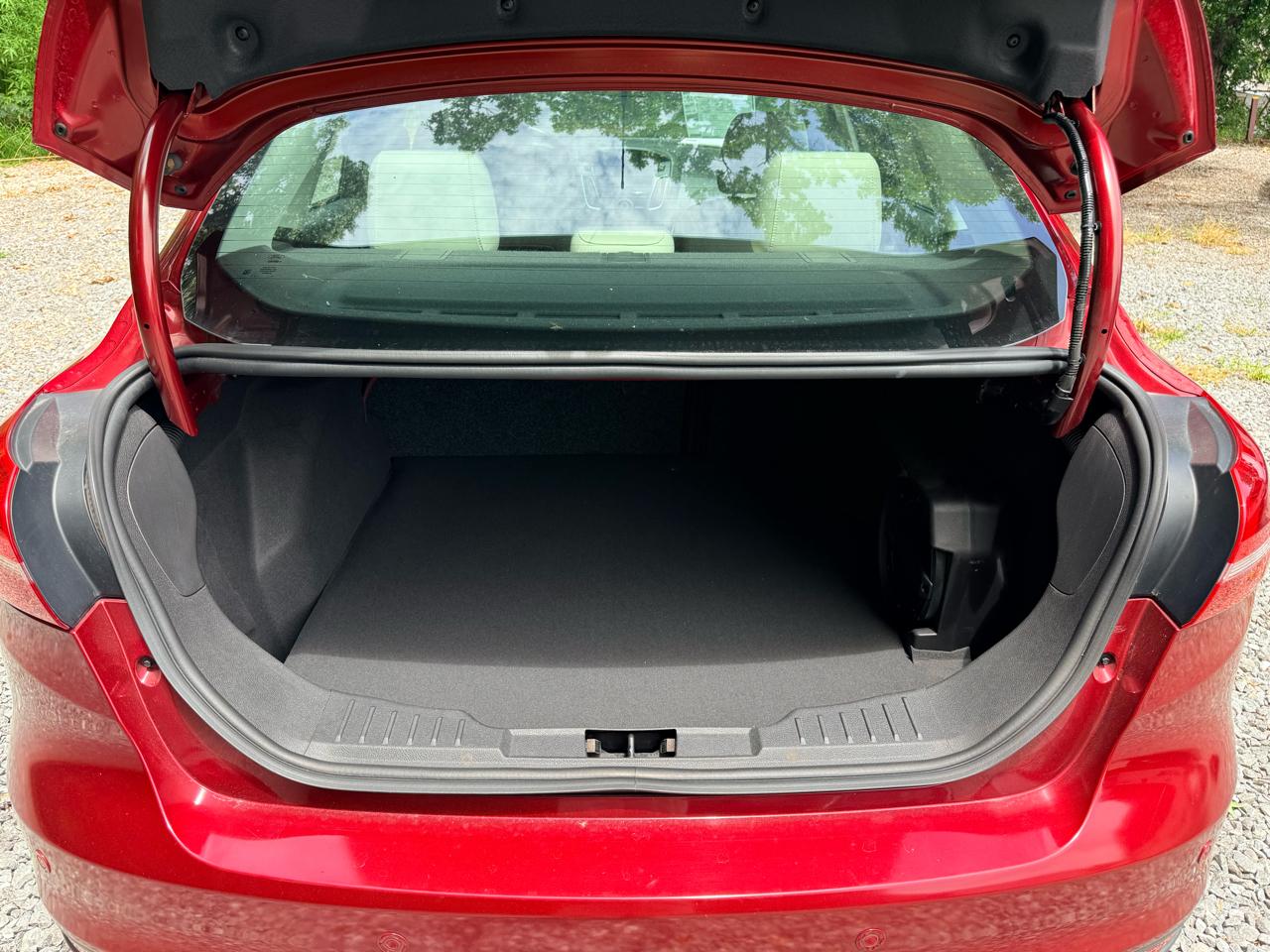 2015 Ford Focus Titanium - Photo 10