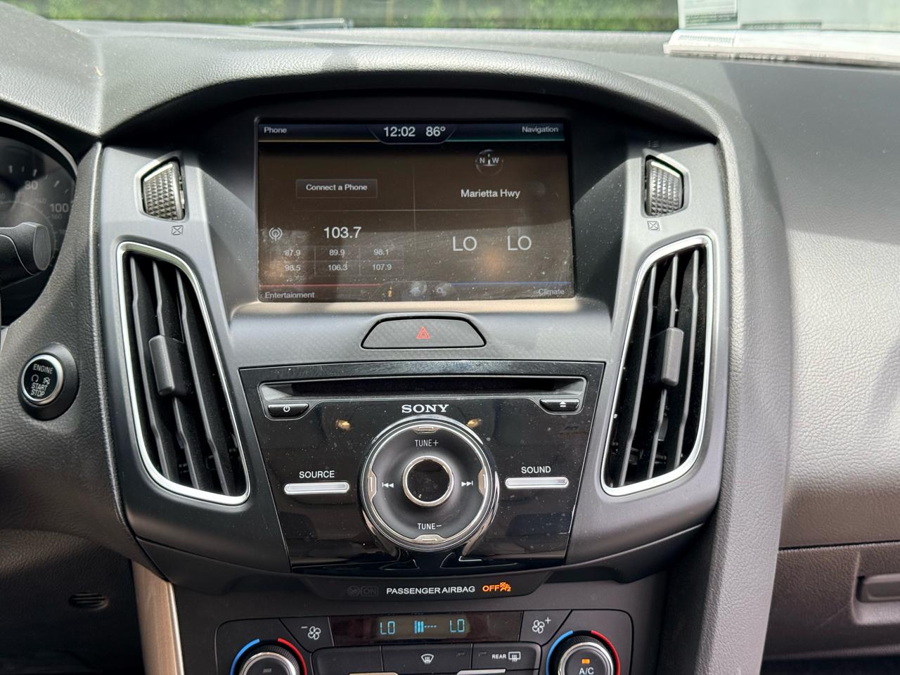 2015 Ford Focus Titanium - Photo 21