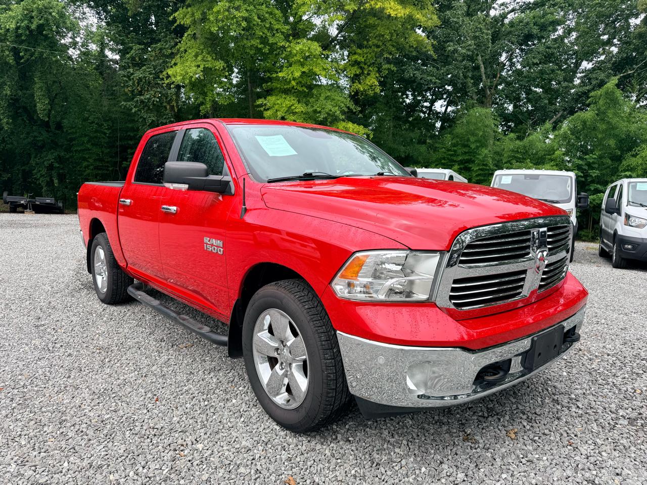 RAM 1500 SLT Crew Cab SWB 4WD 2017