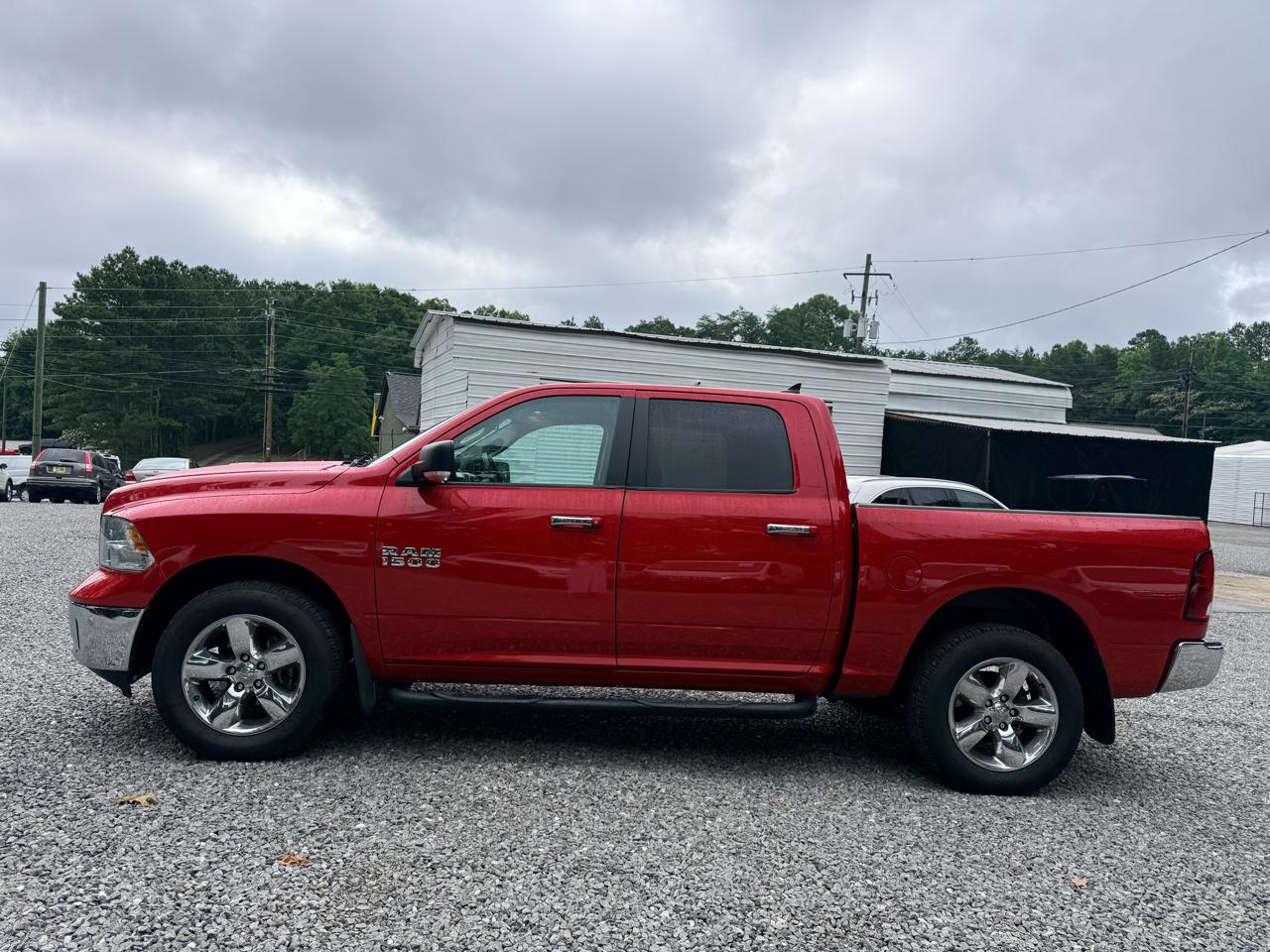 RAM 1500 SLT Crew Cab SWB 4WD 2017
