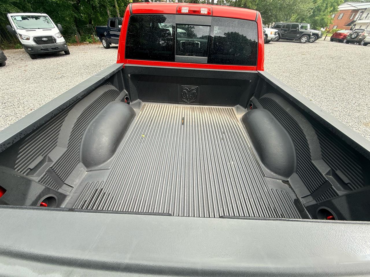 RAM 1500 SLT Crew Cab SWB 4WD 2017