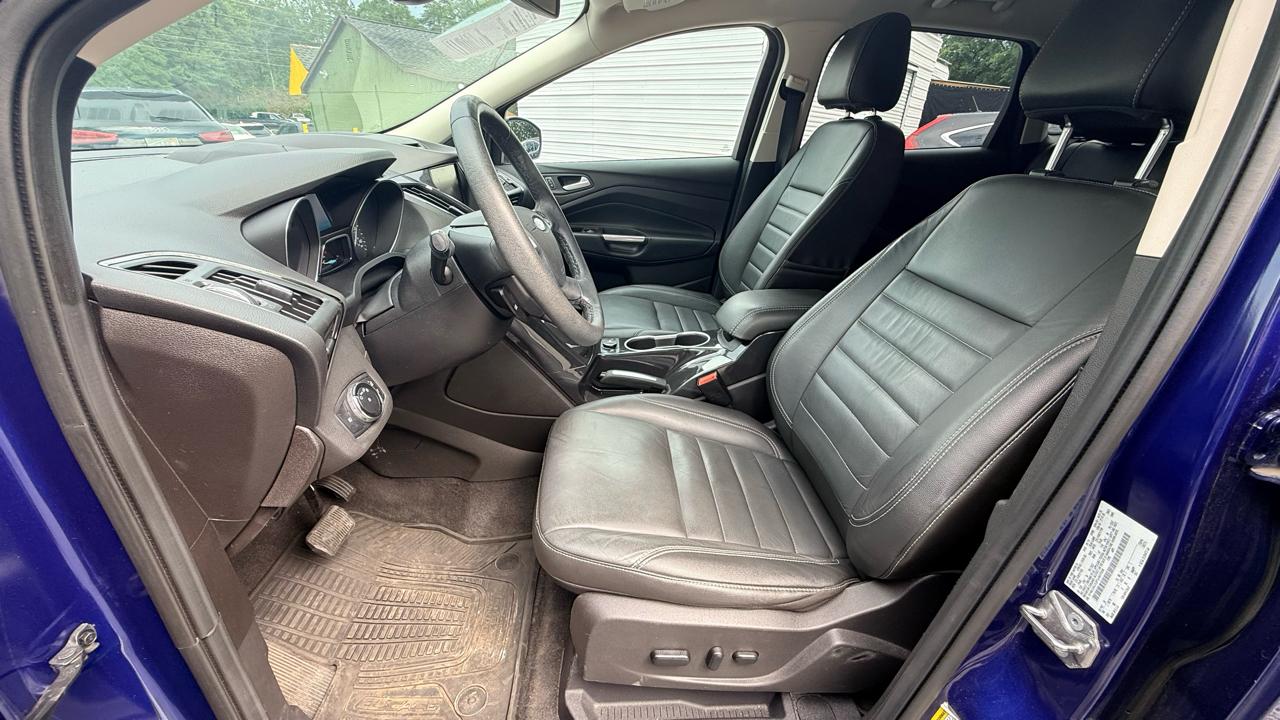 Ford Escape Titanium FWD 2015