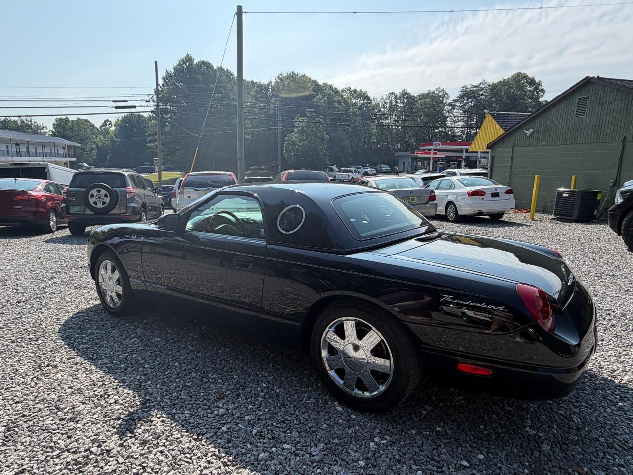 Ford Thunderbird Deluxe 2003