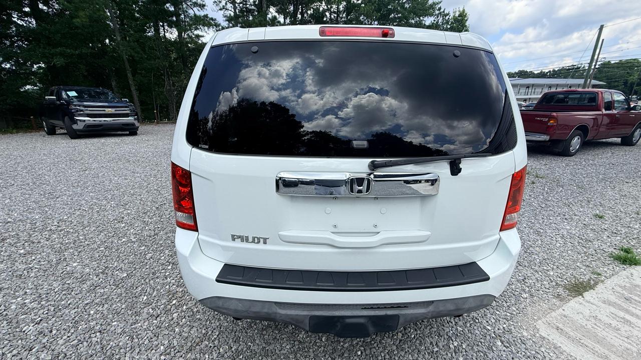 Honda Pilot LX 2WD 5-Spd AT 2015