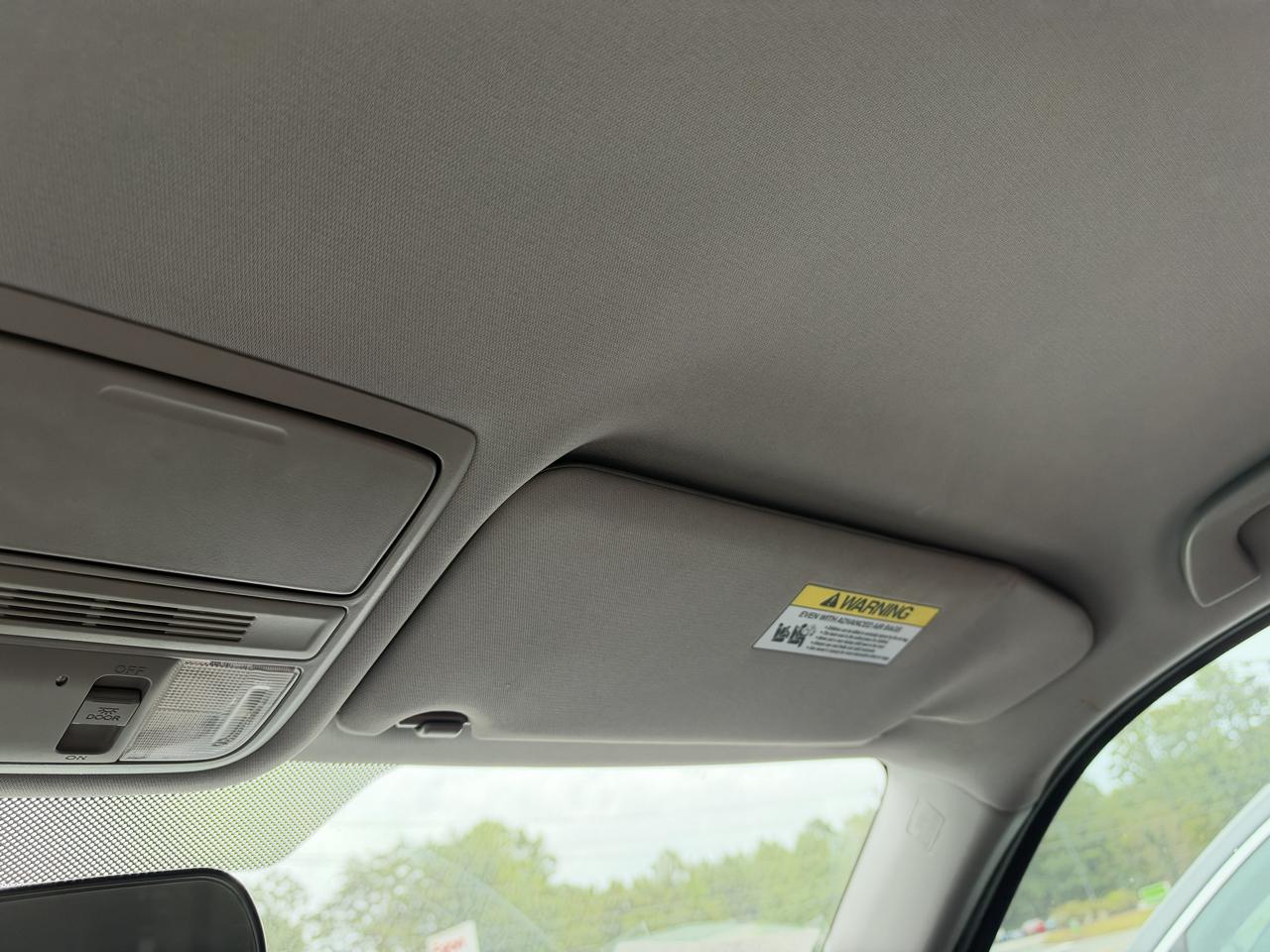 Honda Pilot LX 2WD 5-Spd AT 2015