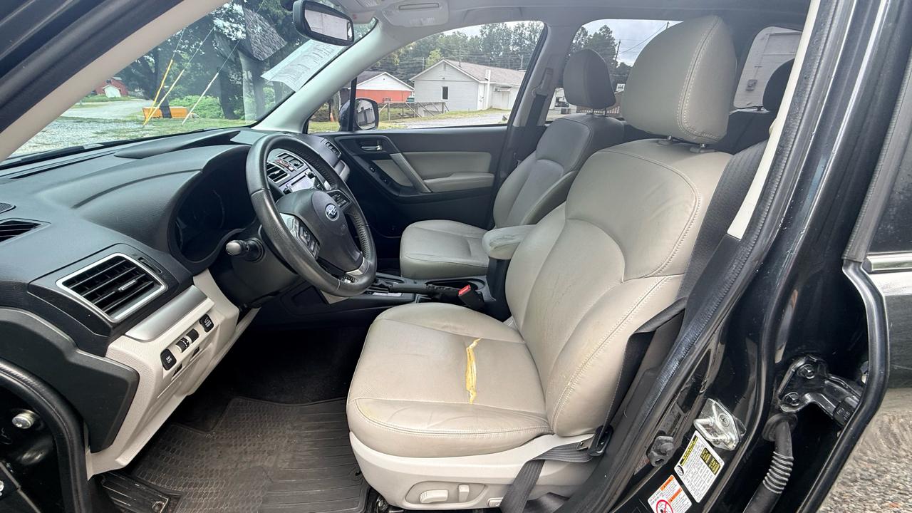 Subaru Forester 2.5i Touring 2016