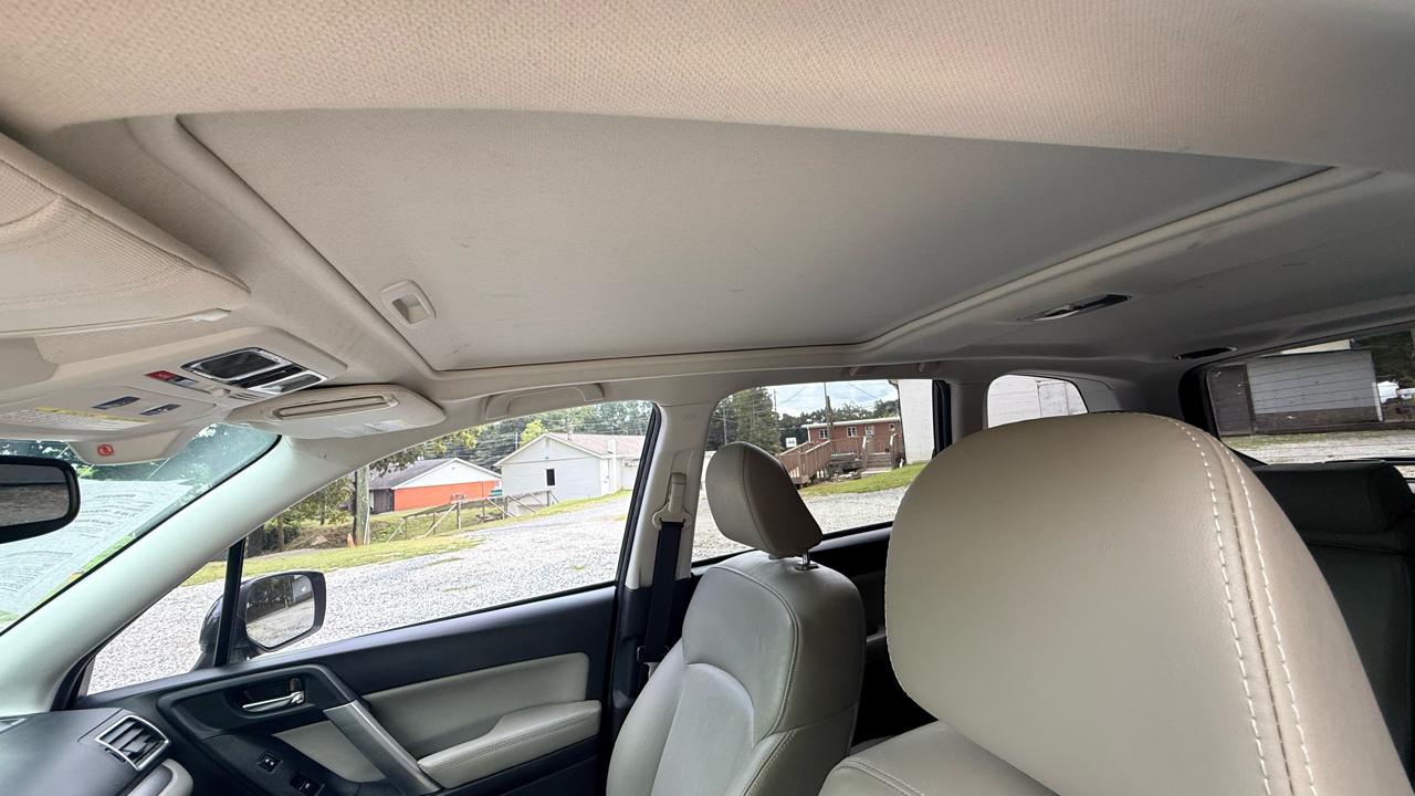 Subaru Forester 2.5i Touring 2016