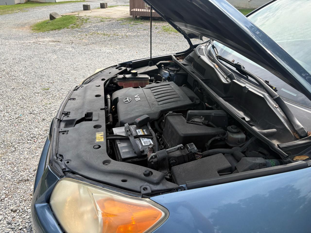 Toyota RAV4 Base V6 2WD 2009