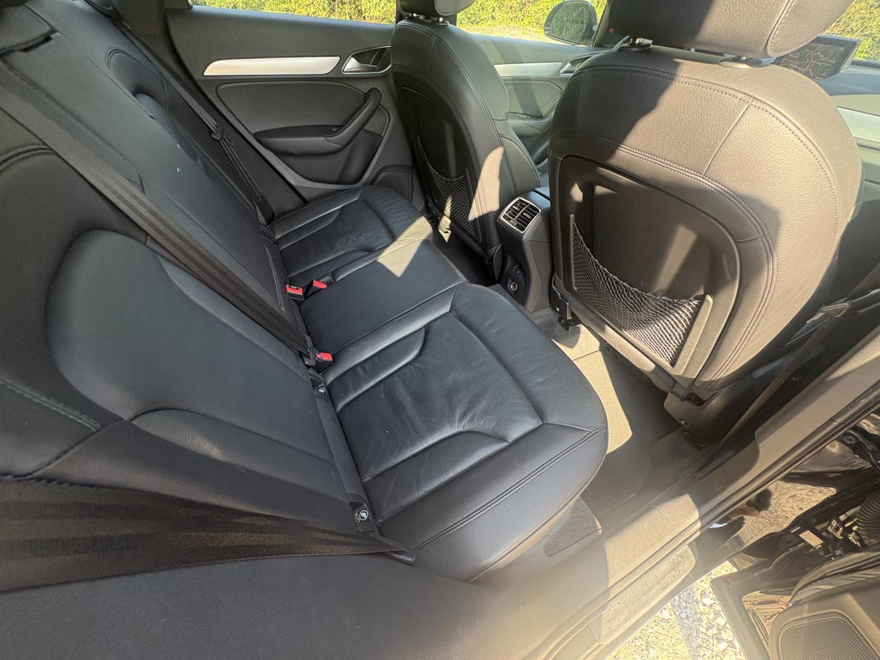 Audi Q3 2.0T quattro Premium Plus 2016