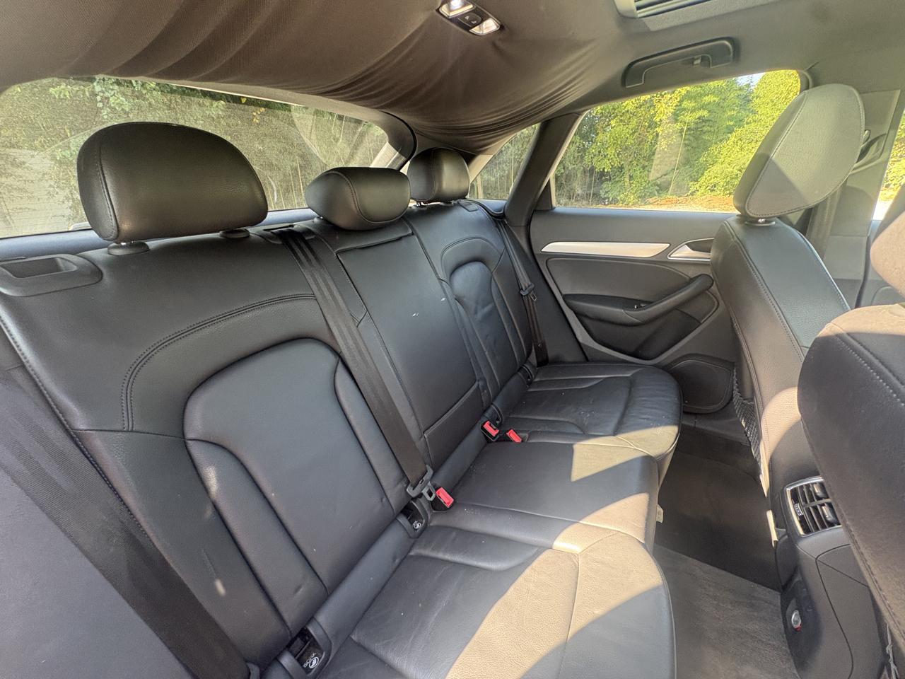Audi Q3 2.0T quattro Premium Plus 2016