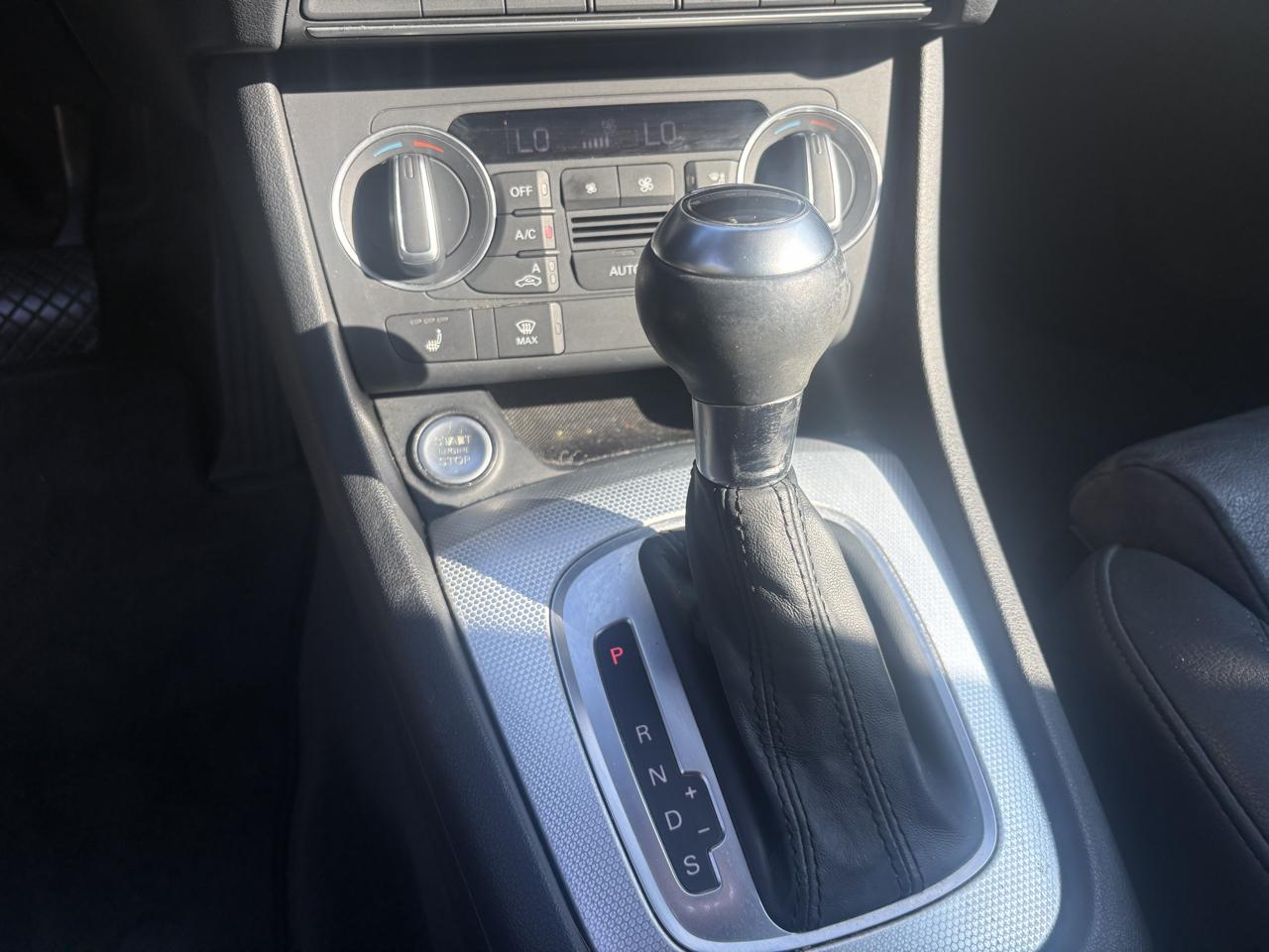 Audi Q3 2.0T quattro Premium Plus 2016
