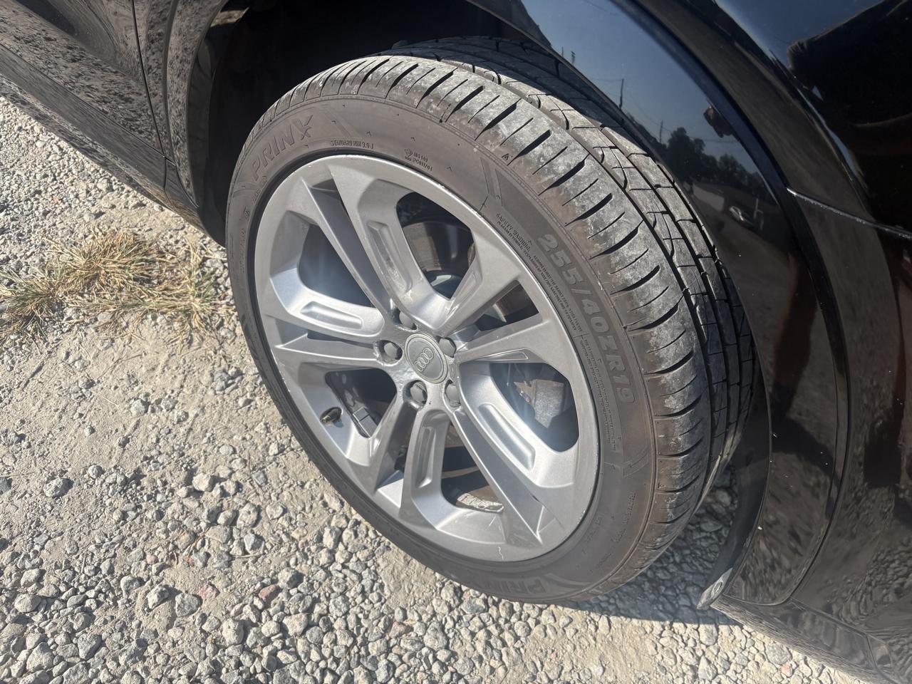 Audi Q3 2.0T quattro Premium Plus 2016
