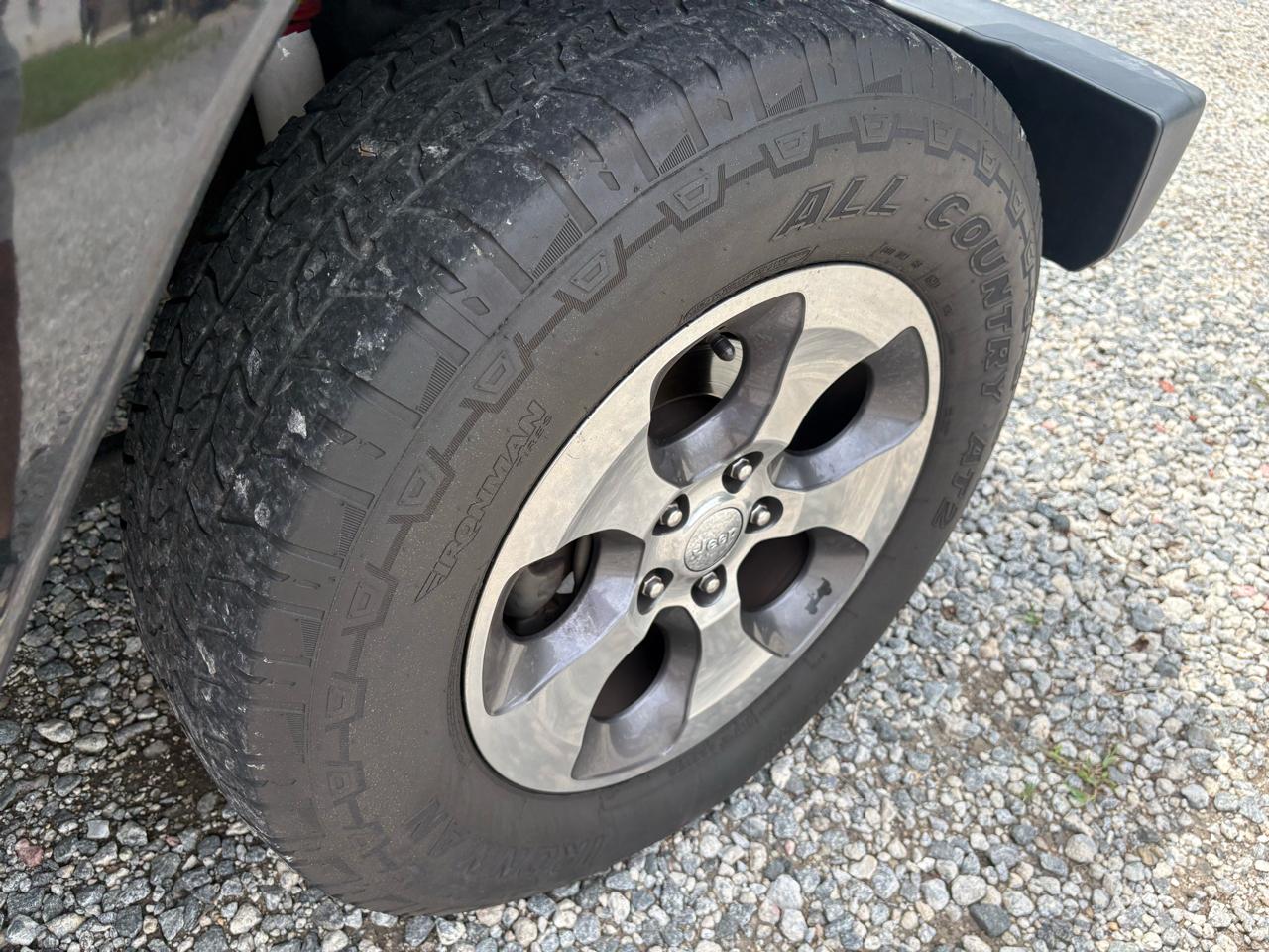 Jeep Wrangler Sahara 4WD 2016