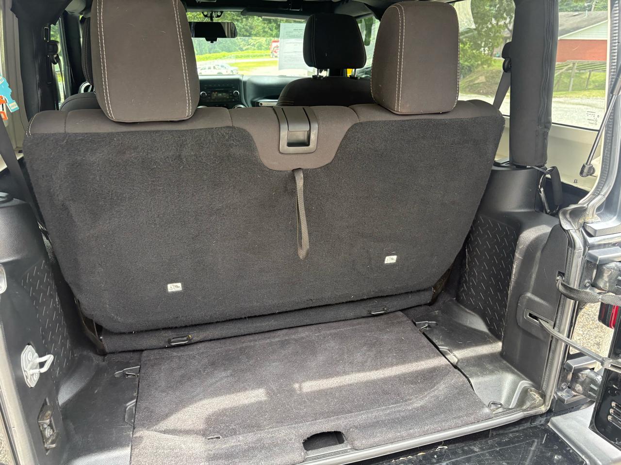 Jeep Wrangler Sahara 4WD 2016