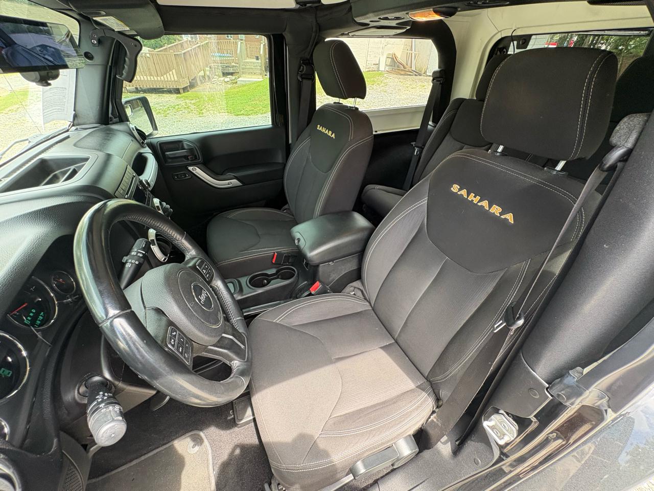 Jeep Wrangler Sahara 4WD 2016