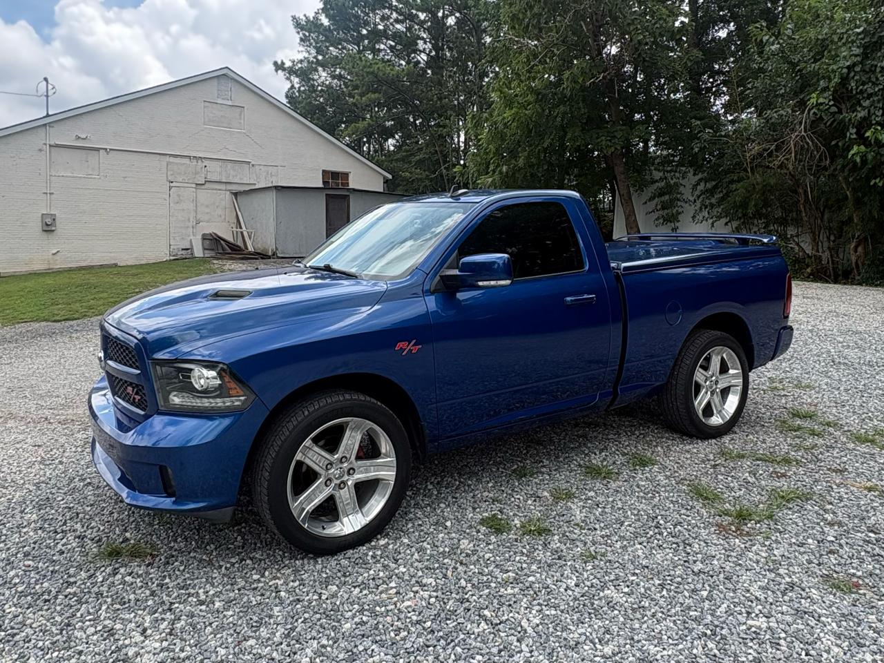 RAM 1500 SPORT SWB 2WD 2015