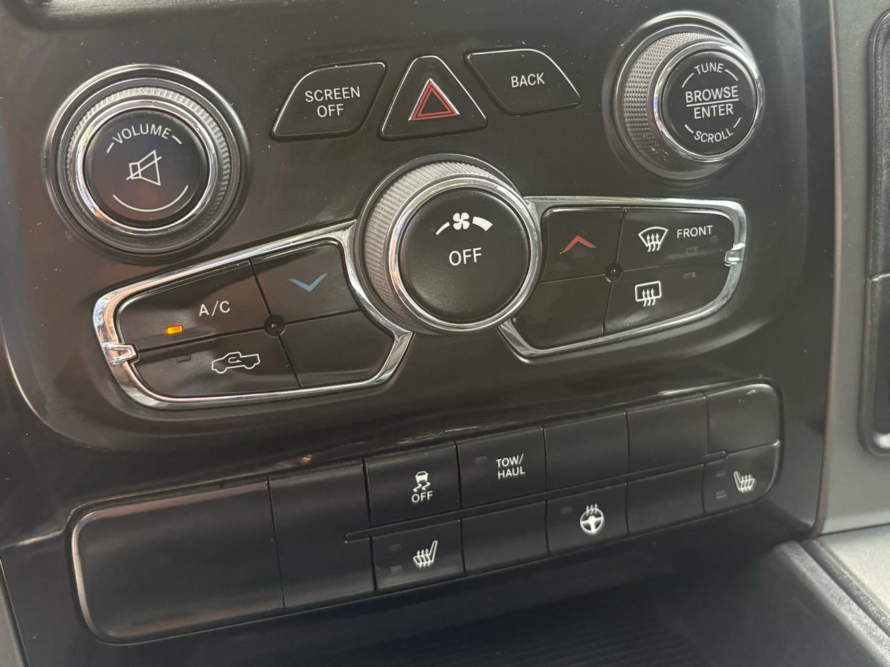 RAM 1500 SPORT SWB 2WD 2015