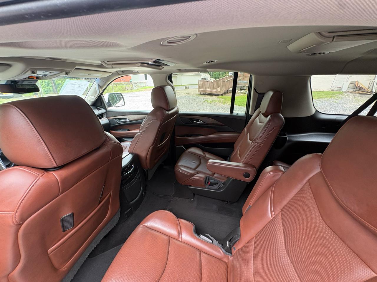 Cadillac Escalade ESV 2WD Premium 2017