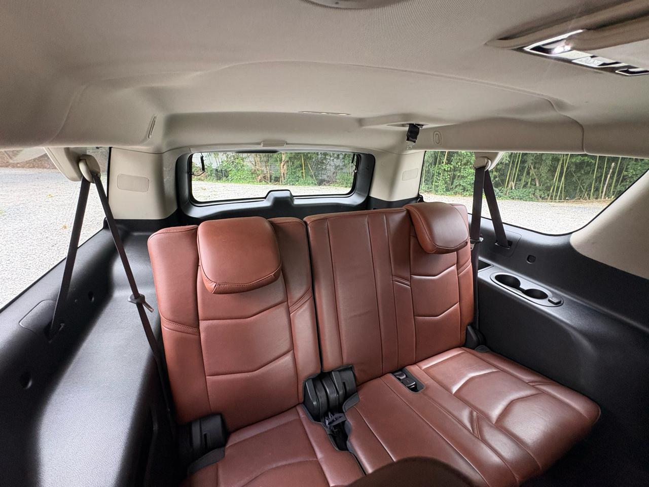 Cadillac Escalade ESV 2WD Premium 2017
