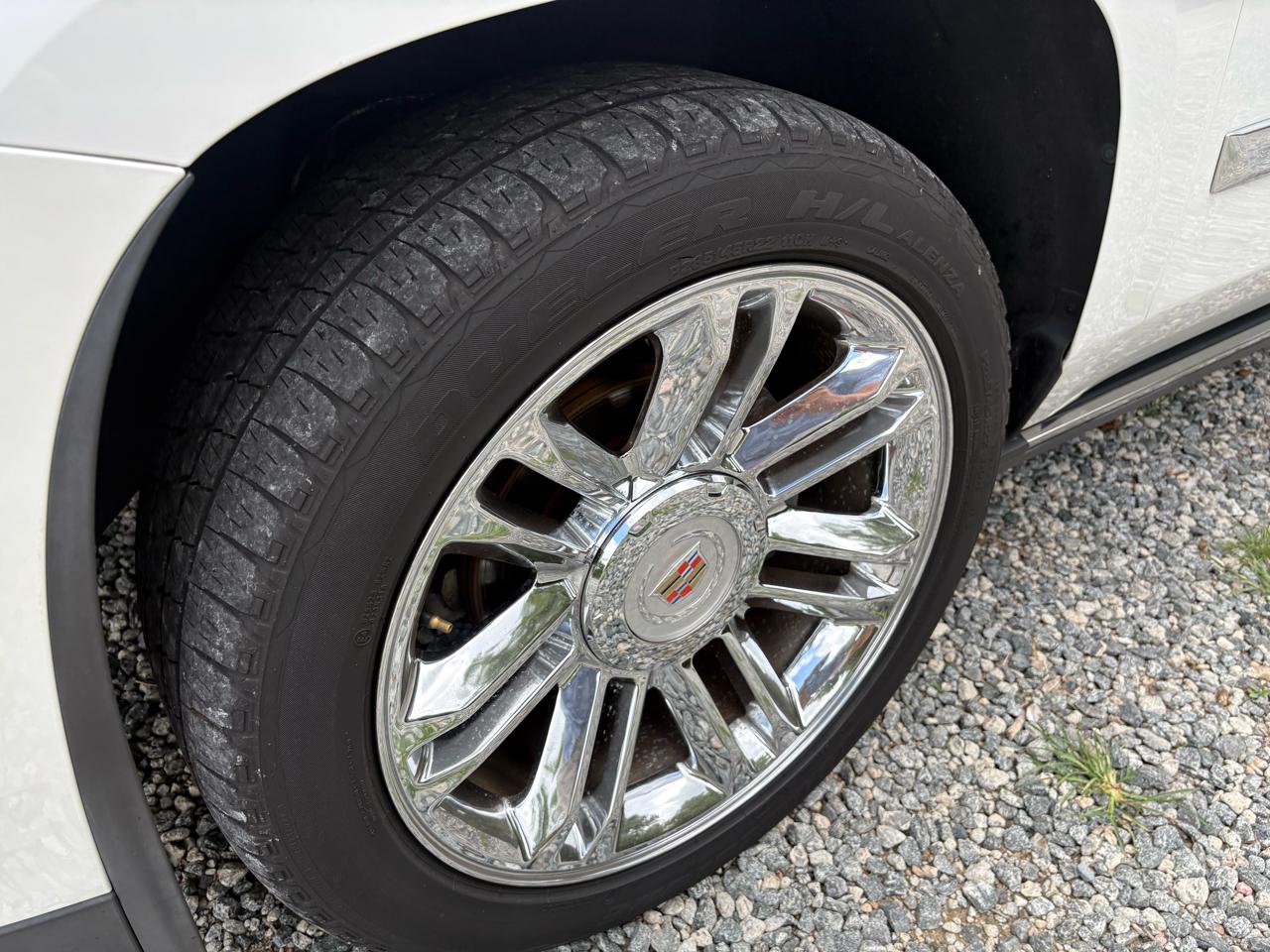 Cadillac Escalade ESV 2WD Premium 2017