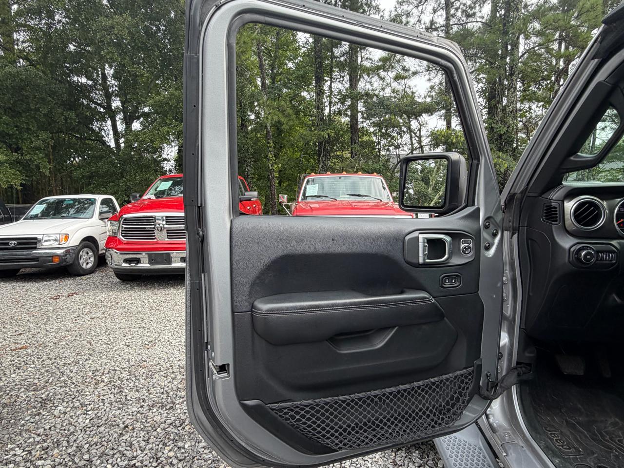 Jeep Wrangler Unlimited Sahara 2018