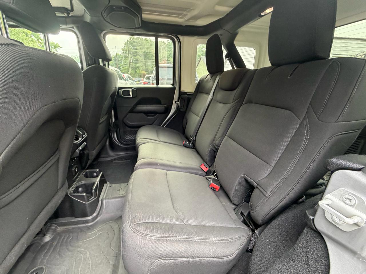 Jeep Wrangler Unlimited Sahara 2018