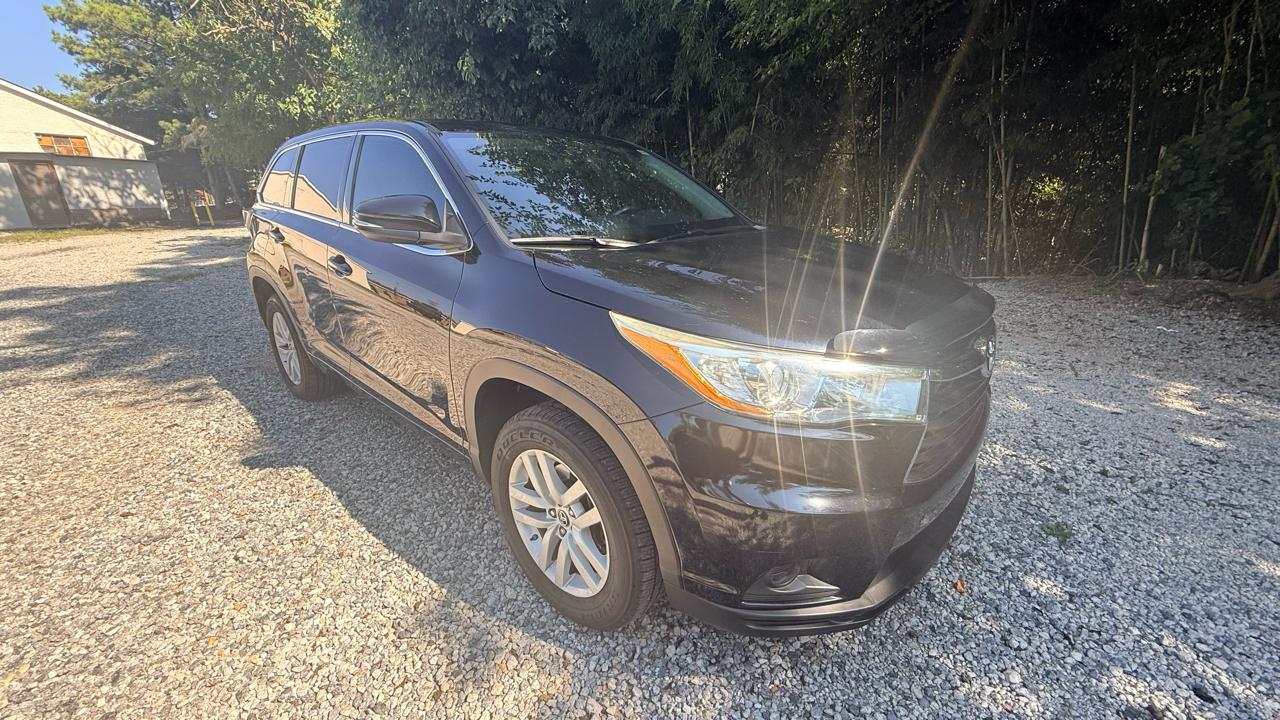Toyota Highlander LE FWD I4 2016