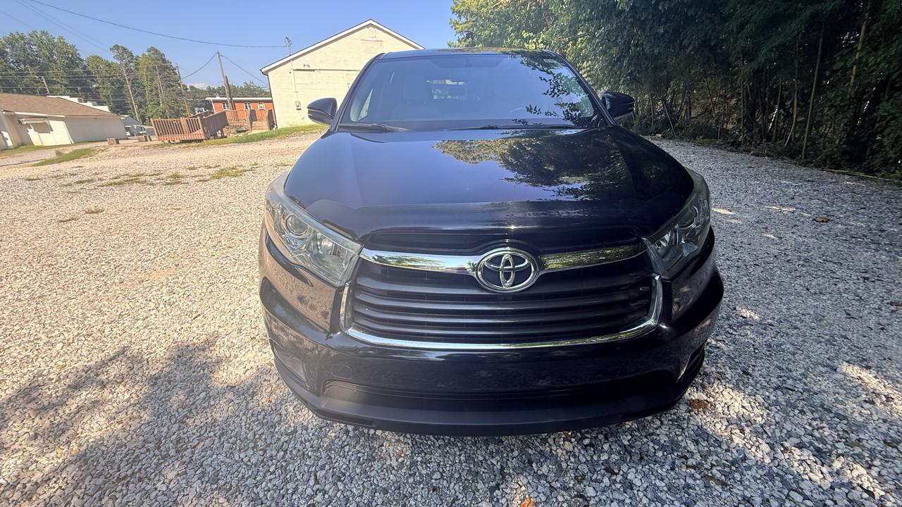 Toyota Highlander LE FWD I4 2016