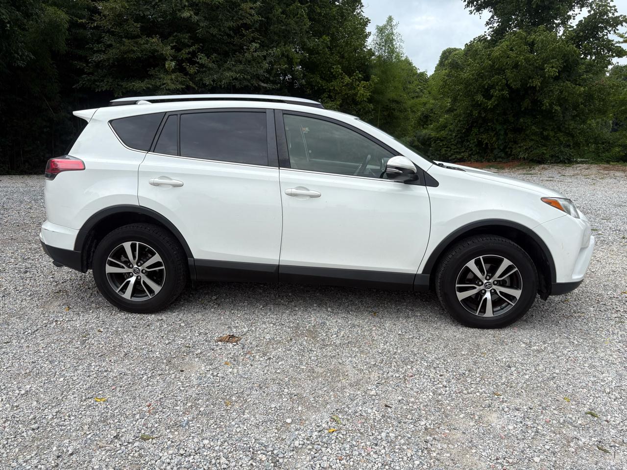 2018 Toyota RAV4 XLE FWD