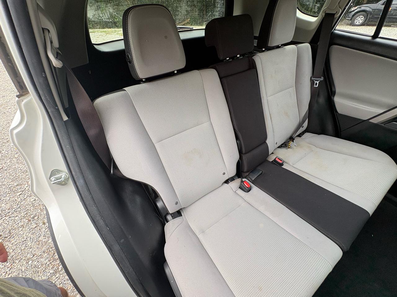 Toyota RAV4 XLE FWD 2018