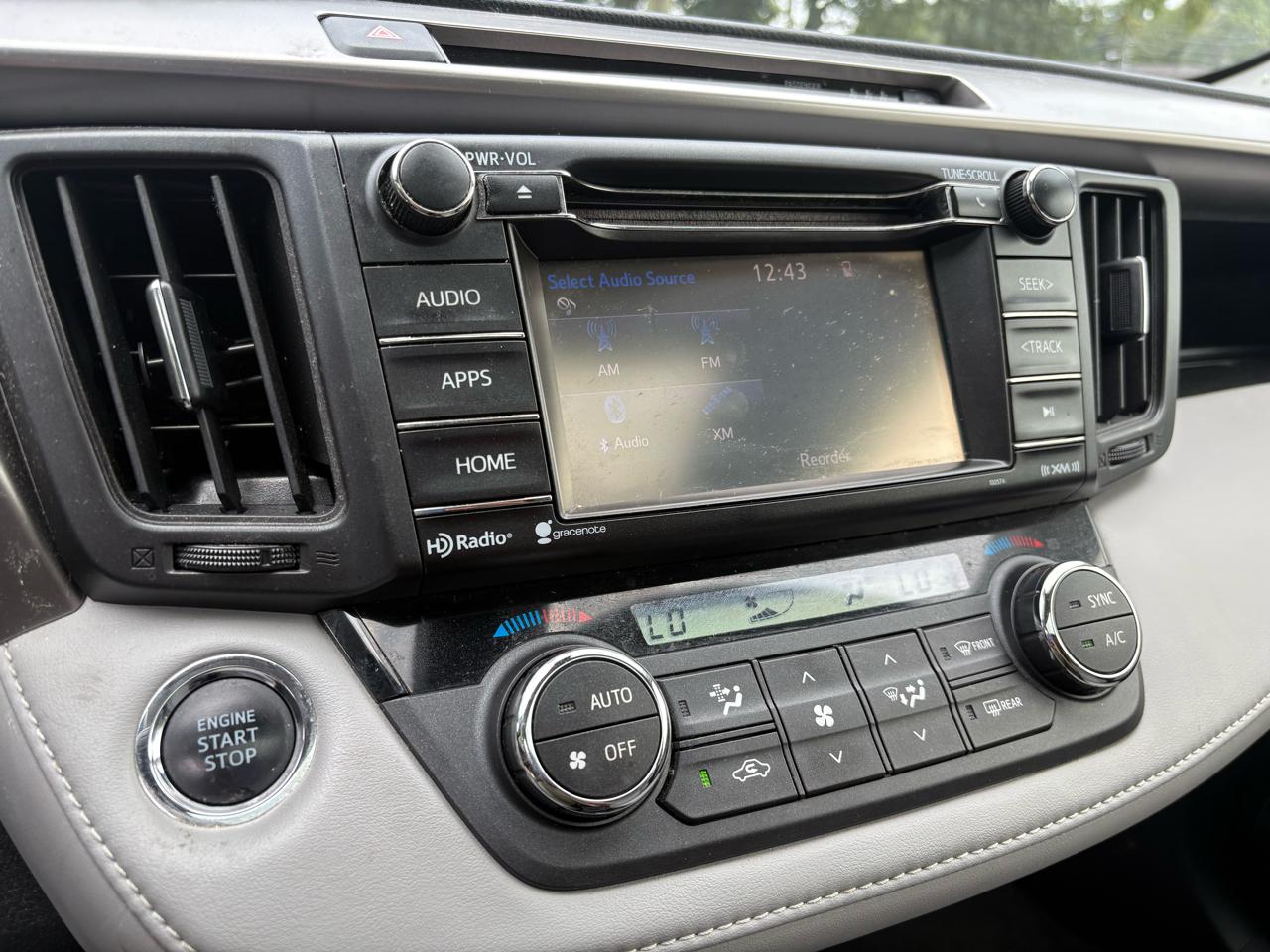 Toyota RAV4 XLE FWD 2018