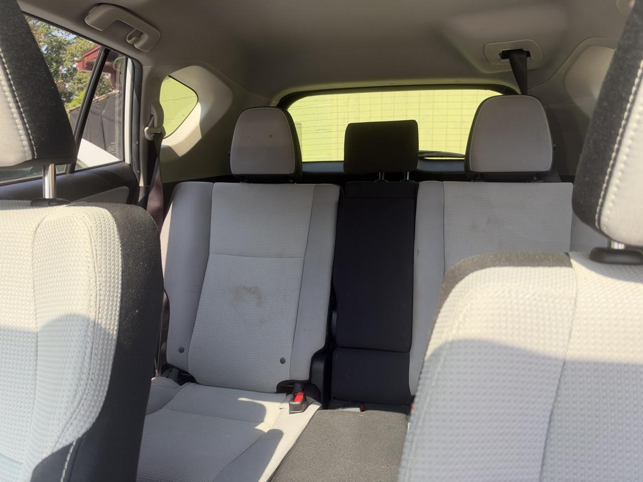 Toyota RAV4 XLE FWD 2018