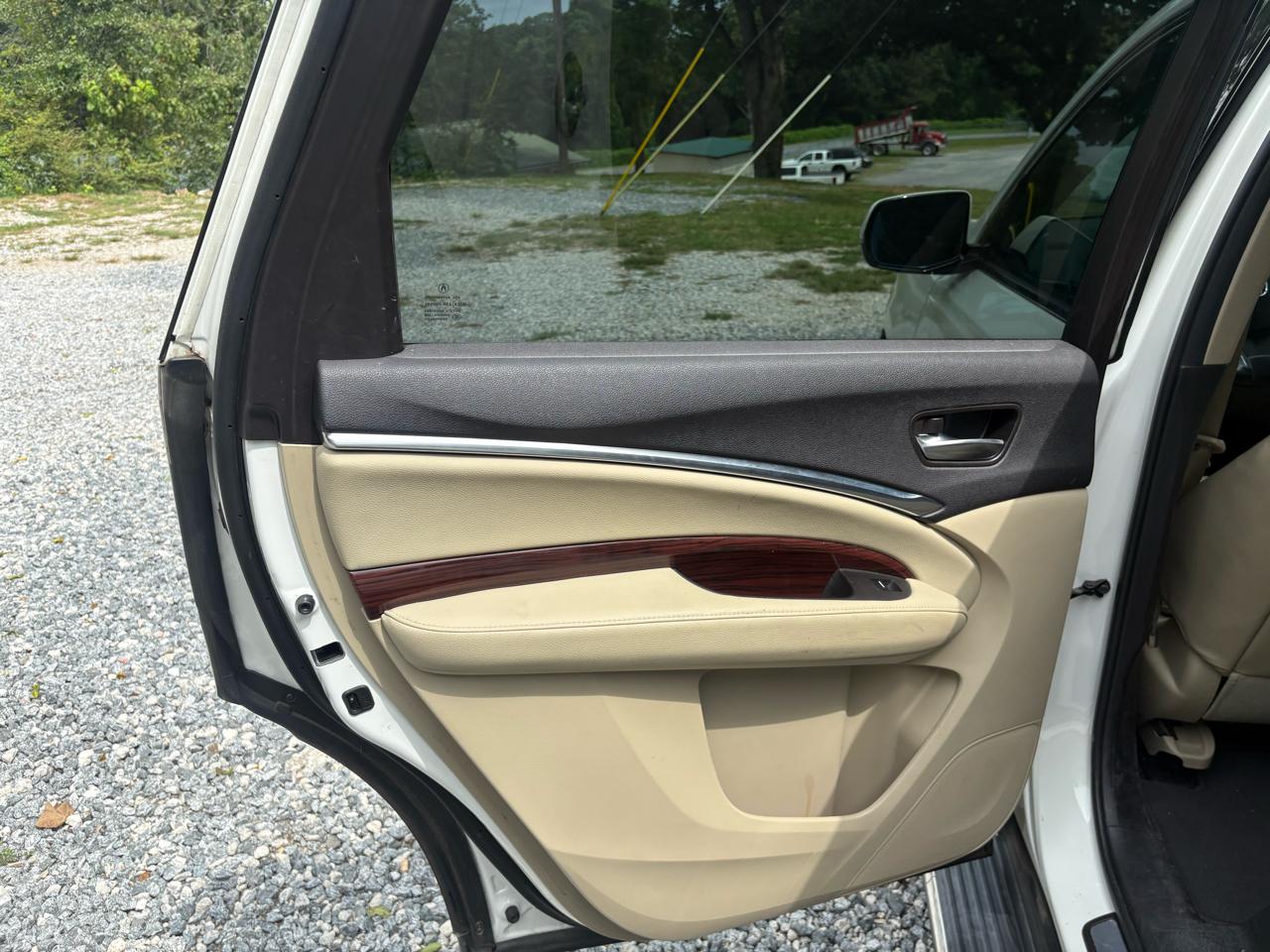 Acura MDX 9-Spd AT w/Tech Package 2016