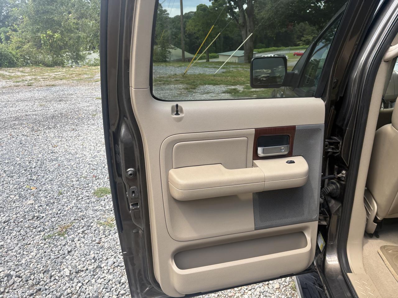 Ford F-150 Lariat SuperCrew 2WD 2008