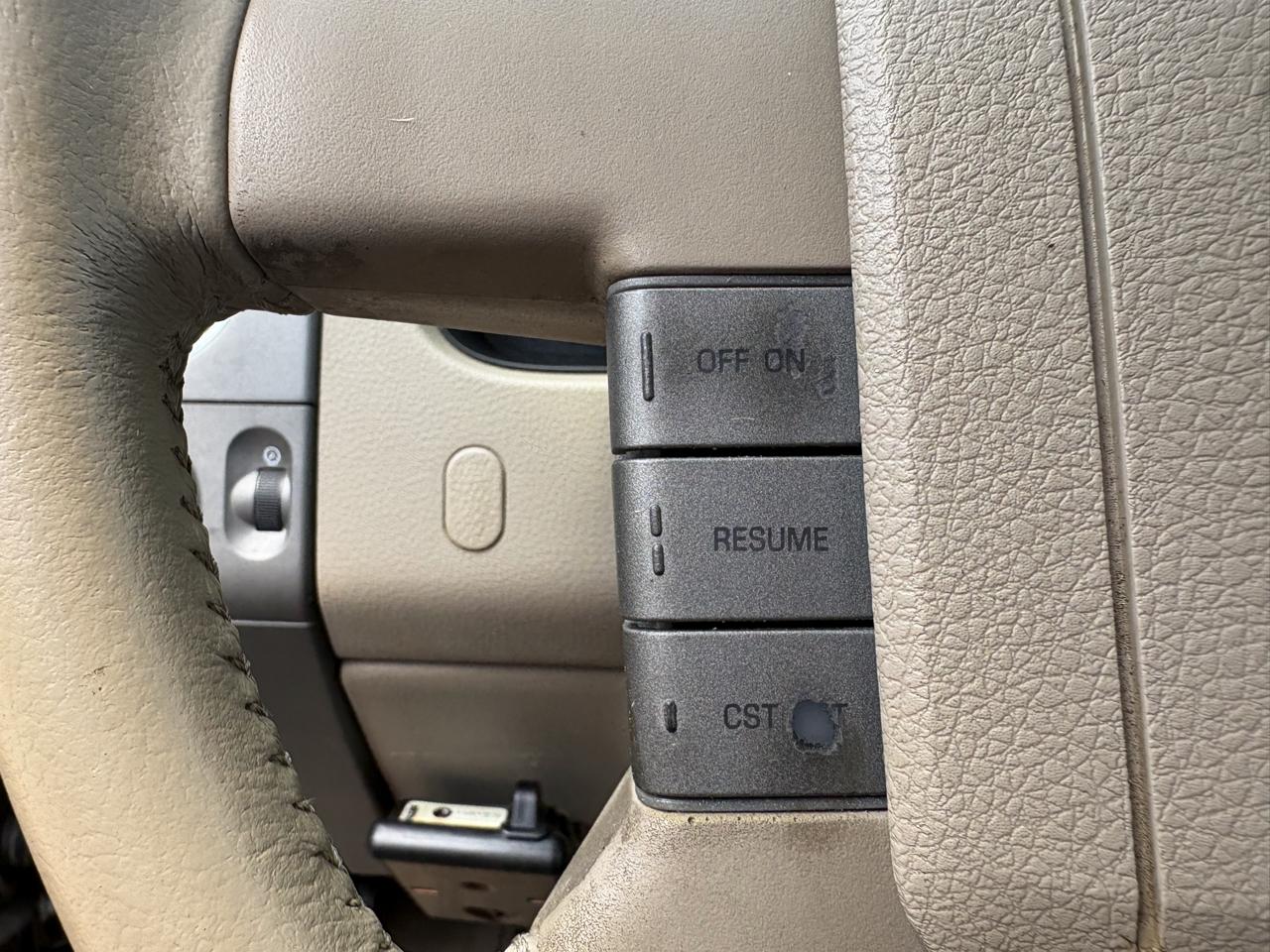 Ford F-150 Lariat SuperCrew 2WD 2008